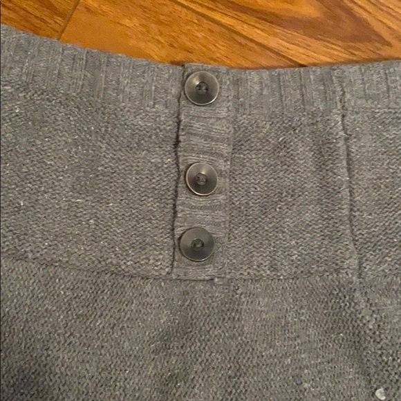 Cute skirt - Picture 2 of 5